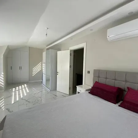 Apartment Retro 15 3+1 *